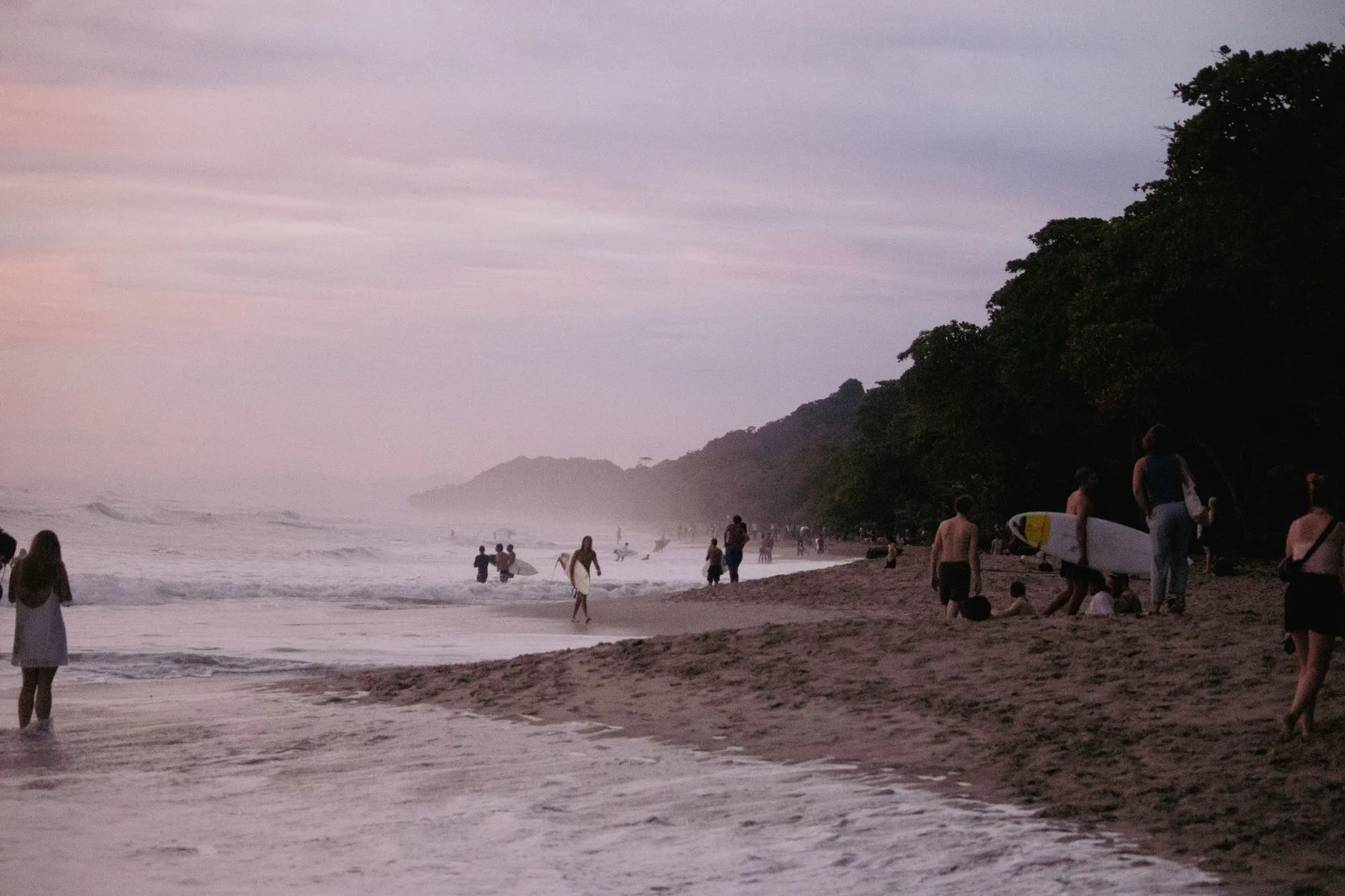 Le surf à Puerto Viejo : la légendaire Salsa Brava